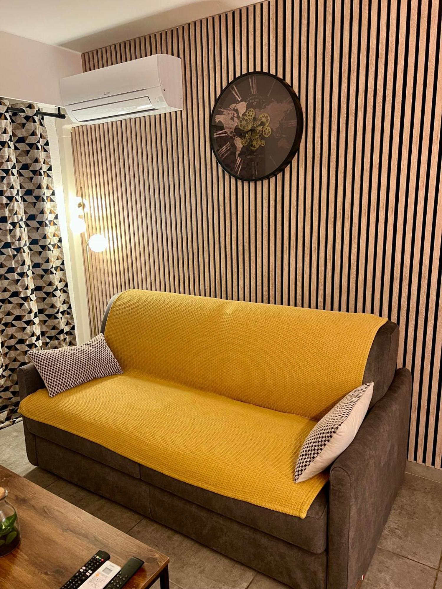 Studio Climatise, Cosy Et Calme Au Centre Ville Antibes Bagian luar foto